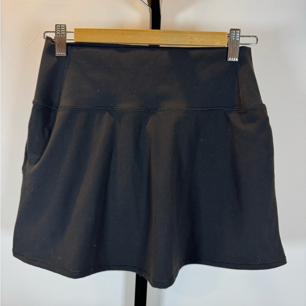 Vuori Black Volley Skirt Women’s Size Small - Picture 6 of 15